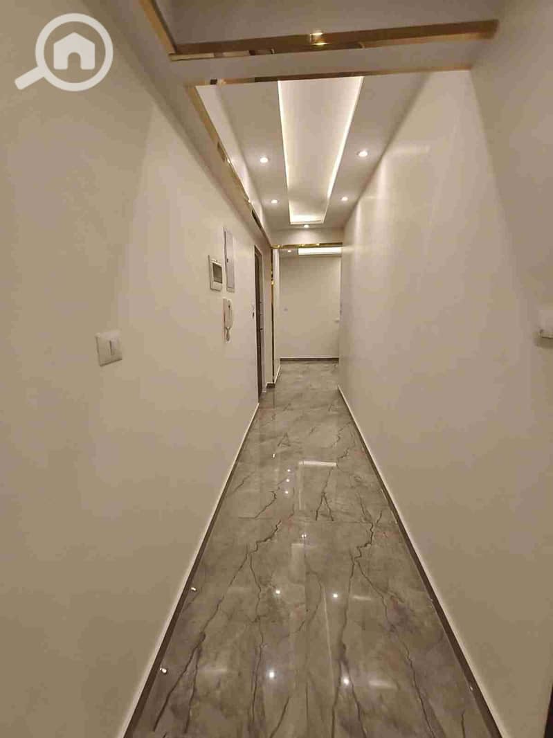 4 1000564066. jpg