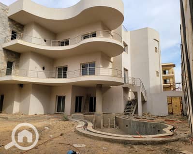 9 Bedroom Villa for Sale in New Cairo, Cairo - WhatsApp Image 2026-02-15 at 10.47. 44 PM. jpeg 9 Bedroom Villa for Sale in New Cairo, Cairo - WhatsApp Image 2026-02-15 at 10.47. 44 PM. jpeg