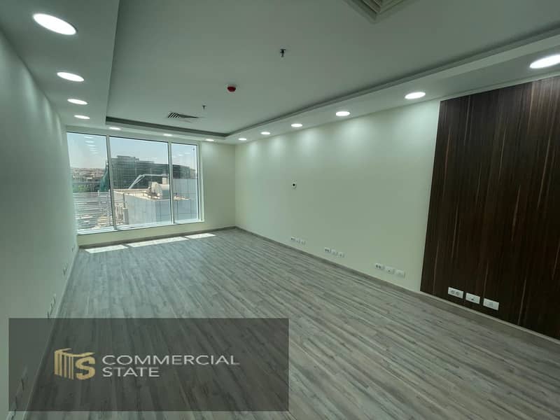 Finished Office at Trivium Square for Rent -New Cairo - Widok 3