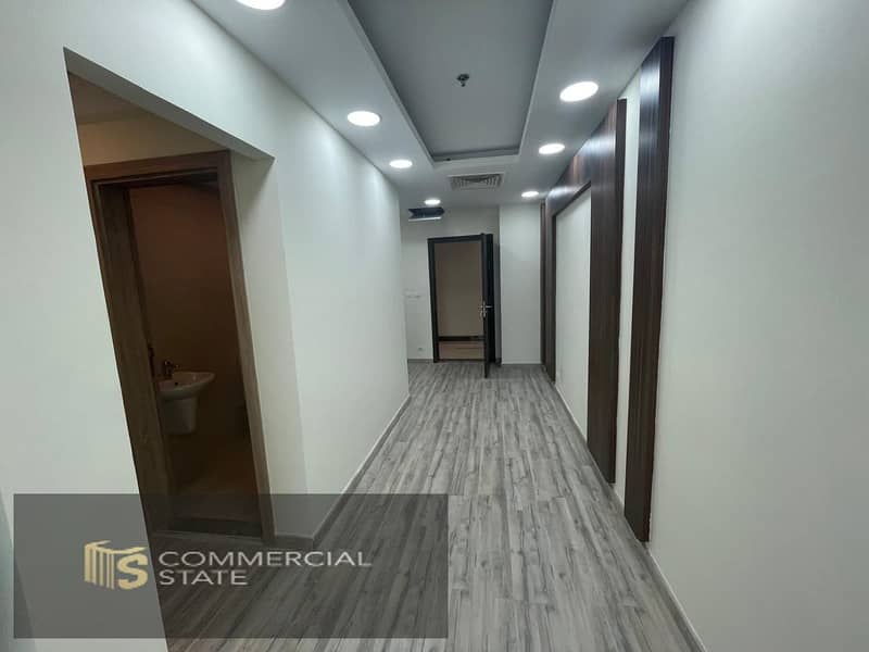Finished Office at Trivium Square for Rent -New Cairo - Więcej
