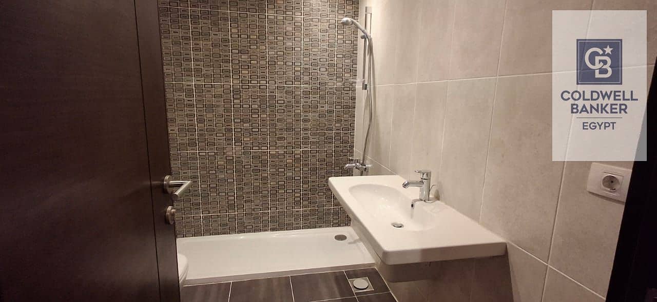 A unique opportunity – 205m² ground floor apartment with a garden 85m² inside CFC in one of the most prestigious locations in Fifth Settlement - Mehr