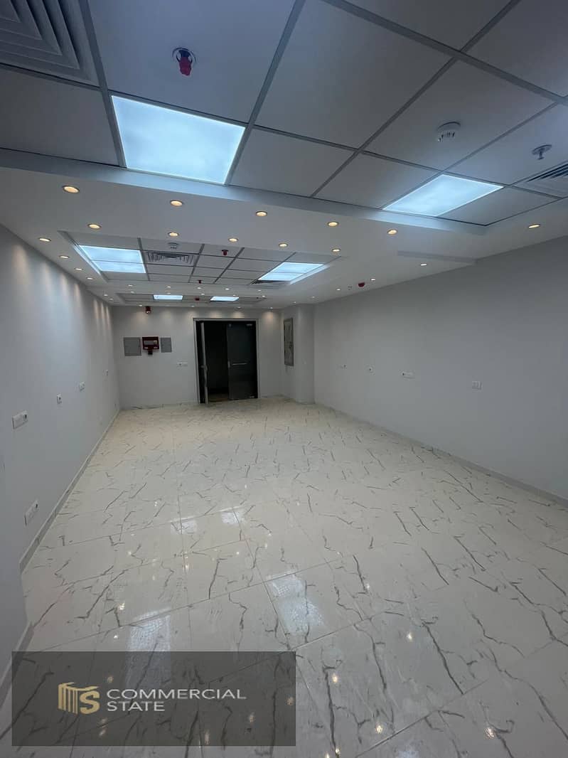 Finished Office at Hyde Park 61m for Rent -New Cairo - Widok 2