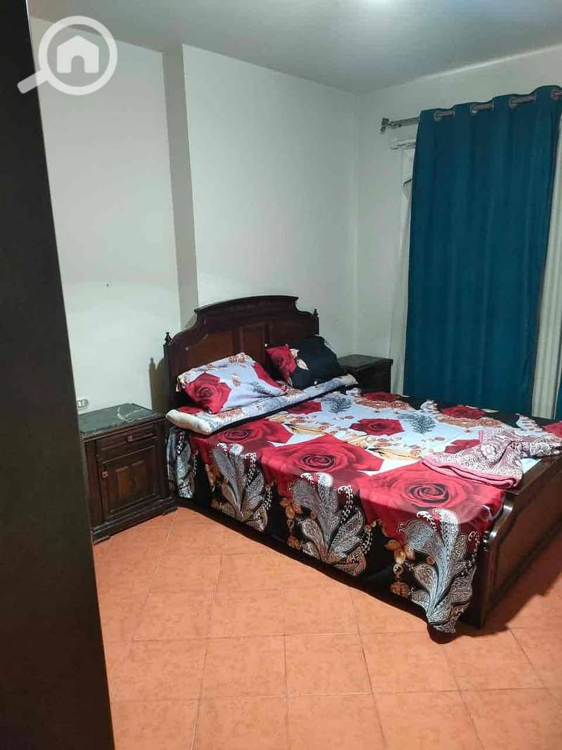 10 ed93732b-5a3d-4252-b4b8-1a0a4ec336b3. jpg