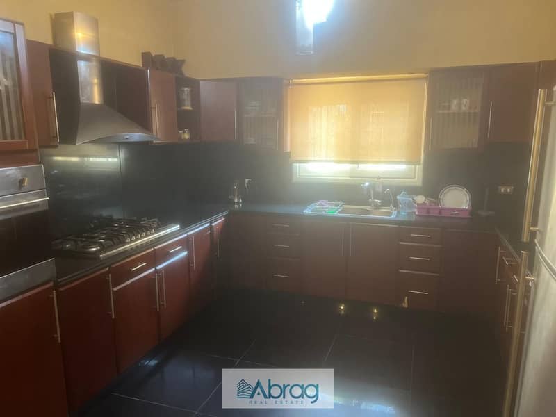 9 f3addad0-3852-4e1b-8f36-4ac2941e7d2f. jpg