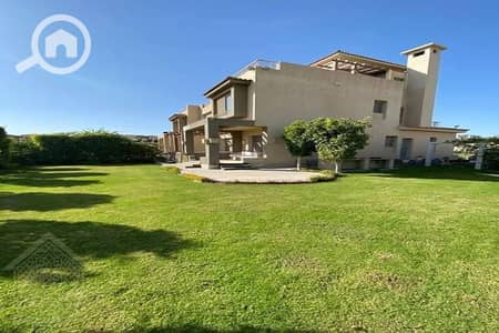 5 Bedroom Villa for Sale in 6th of October, Giza - Background (5). png