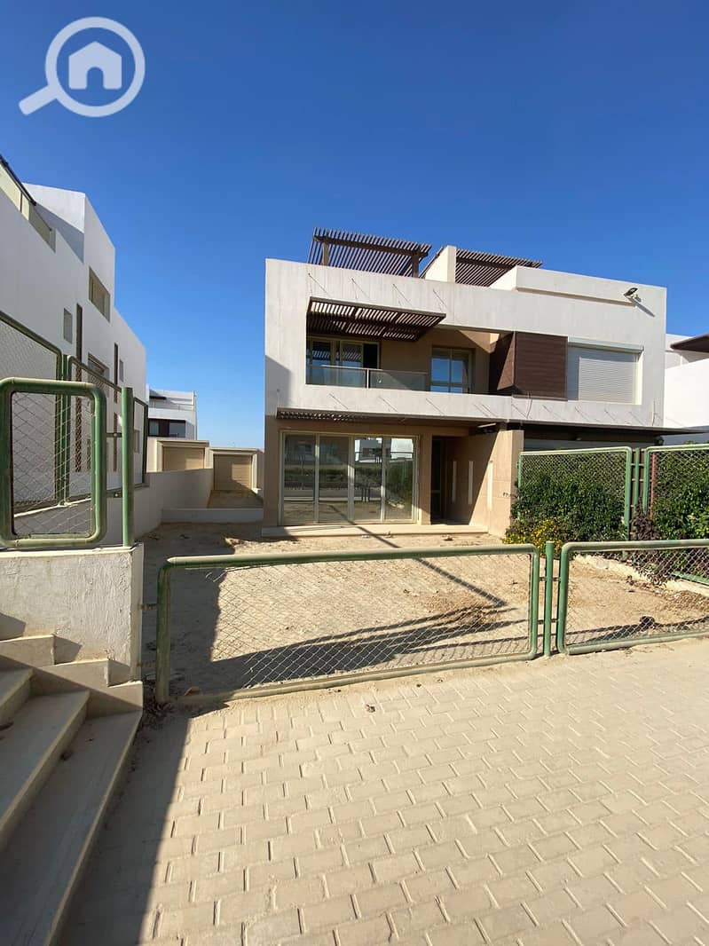 5 489336876_2116872092110685_3682700041608545086_n. jpg