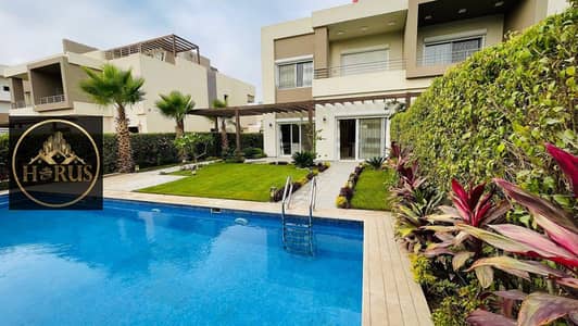 فیلا 5 غرف نوم للايجار في 6 أكتوبر، الجيزة - 27ab1991-1d25-4e77-8944-0cb2e154cd47. jpg