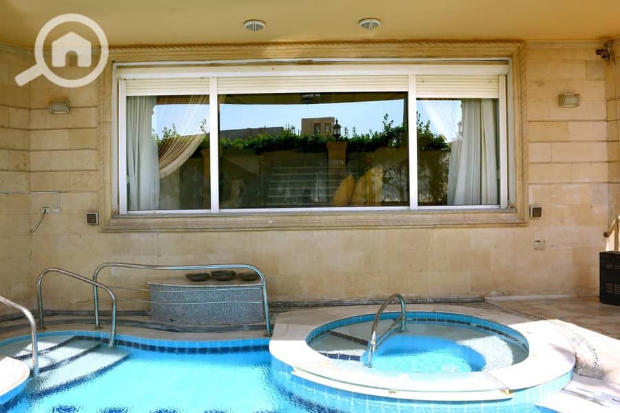 Villa 1700 meters For Sale Al Narges, Fifth Settlement - Mehr