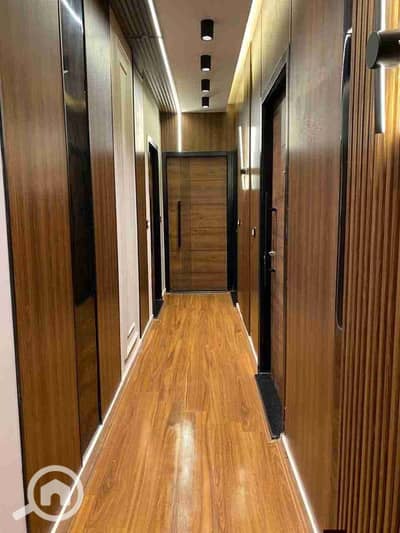 5 Bedroom Flat for Sale in 6th of October, Giza - 1000101369. jpg