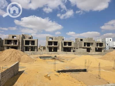 3 Bedroom Twin House for Sale in Sheikh Zayed, Giza - WhatsApp Image 2026-02-12 at 7.28. 04 AM. jpeg 3 Bedroom Twin House for Sale in Sheikh Zayed, Giza - WhatsApp Image 2026-02-12 at 7.28. 04 AM. jpeg