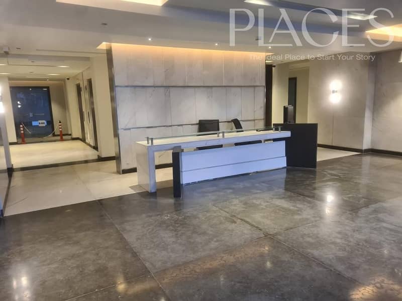 A prime office space for rent within the prestigious Hyde Park office complex, ideal for companies and organizations seeking a distinguished location. - Ansicht 6