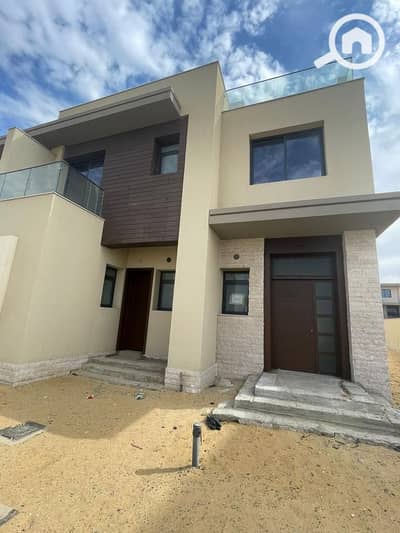4 Bedroom Townhouse for Sale in Sheikh Zayed, Giza - 445209287_2631356613705615_8048959130967075119_n. jpg