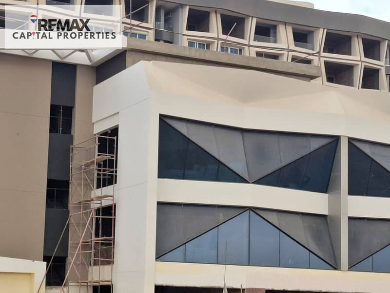 Ready for delivery commercial shop 110m, second floor, corner in the New Administrative Capital - Ansicht 6
