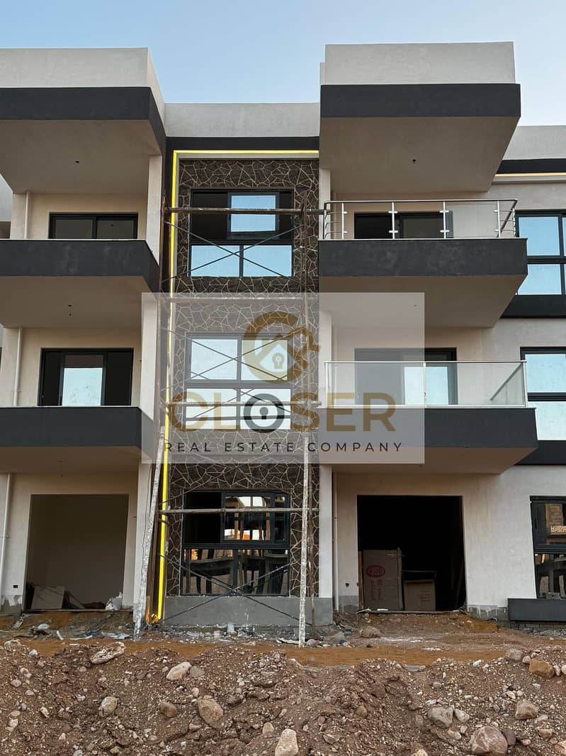 Chalet for sale, super deluxe finishing in G Bay, Ain Sokhna (ready for immediate occupancy), one of the most beautiful resorts in Ain Sokhna. – pohled 5