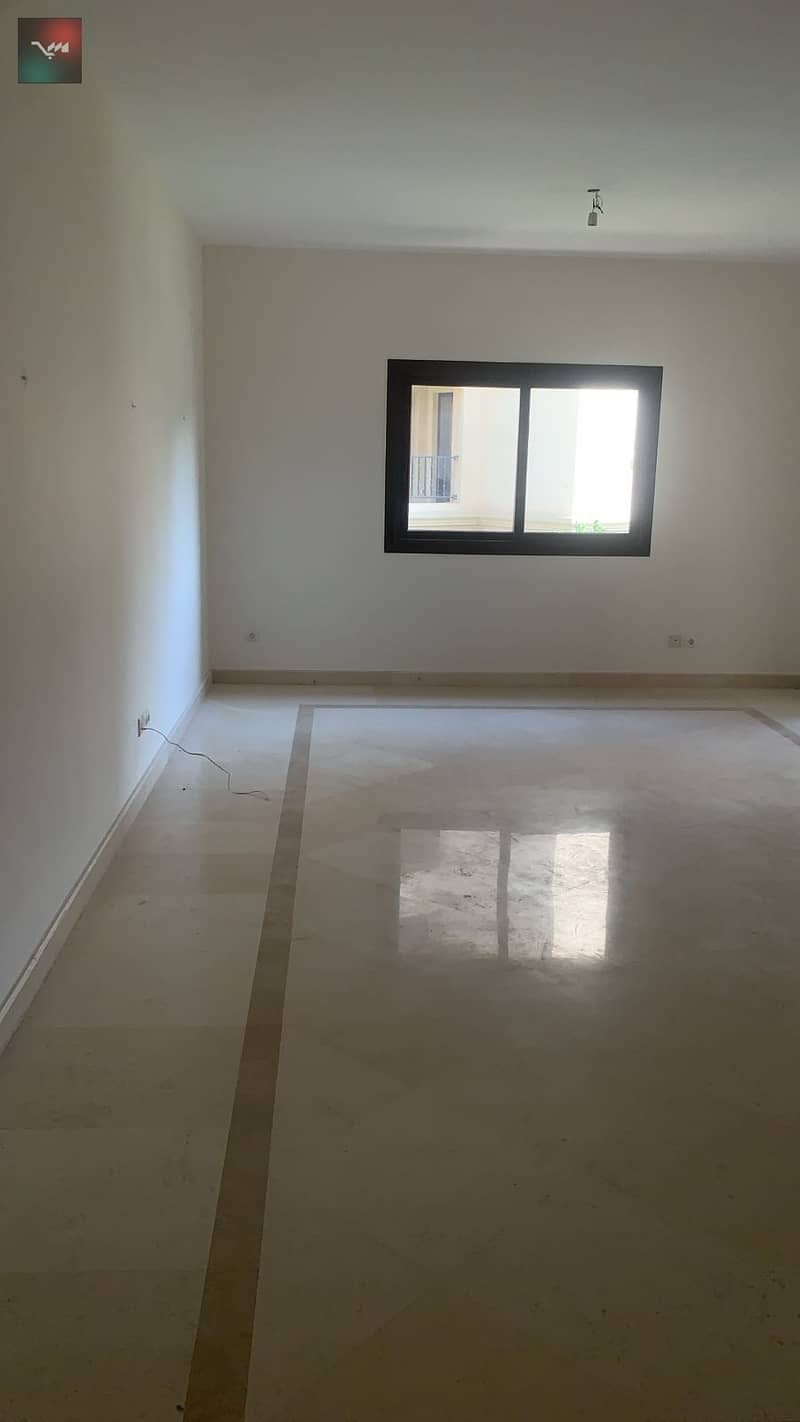 7 651068b8-b17e-48f3-98da-dce322cf7dcf. jpeg