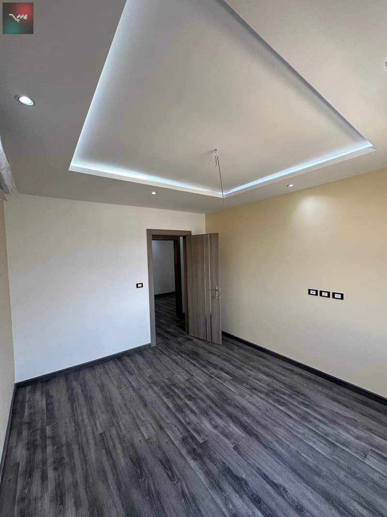 5 f467209e-140d-4f12-b20d-45bdac13c69f. jpeg