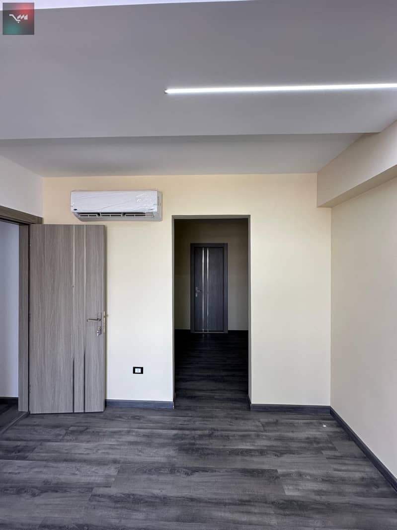 6 3123558e-00e6-474e-95ea-f4bbff7733c3. jpeg