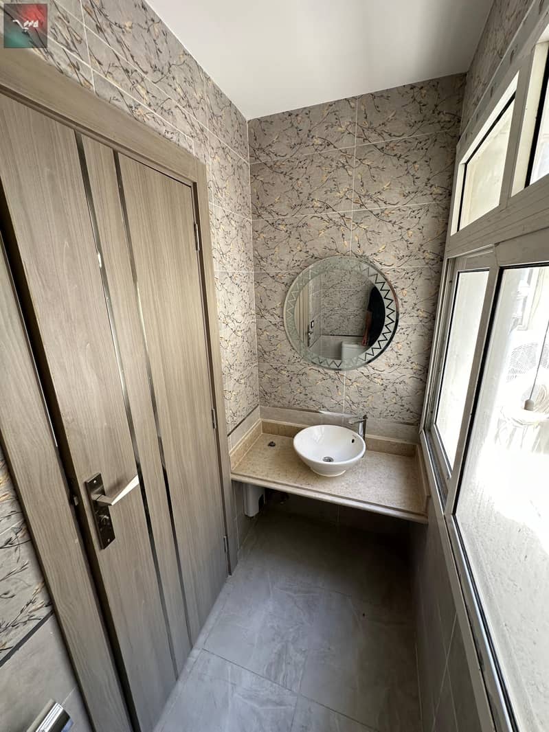 11 18b1420f-e5b4-42fe-86a9-10f20146e07d. jpeg