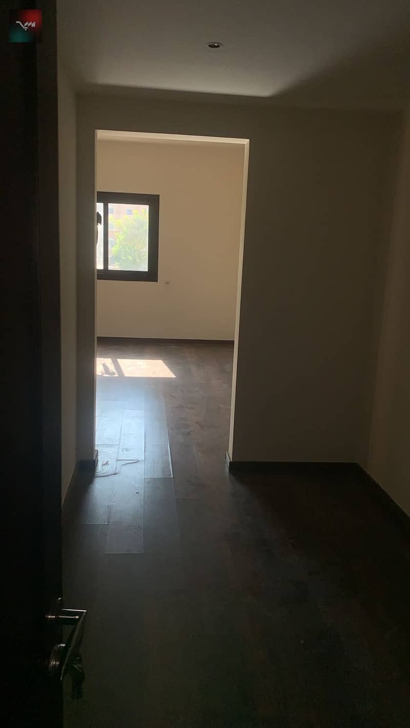 5 1343d4a1-25b2-4912-b984-97be782f0f36. jpg