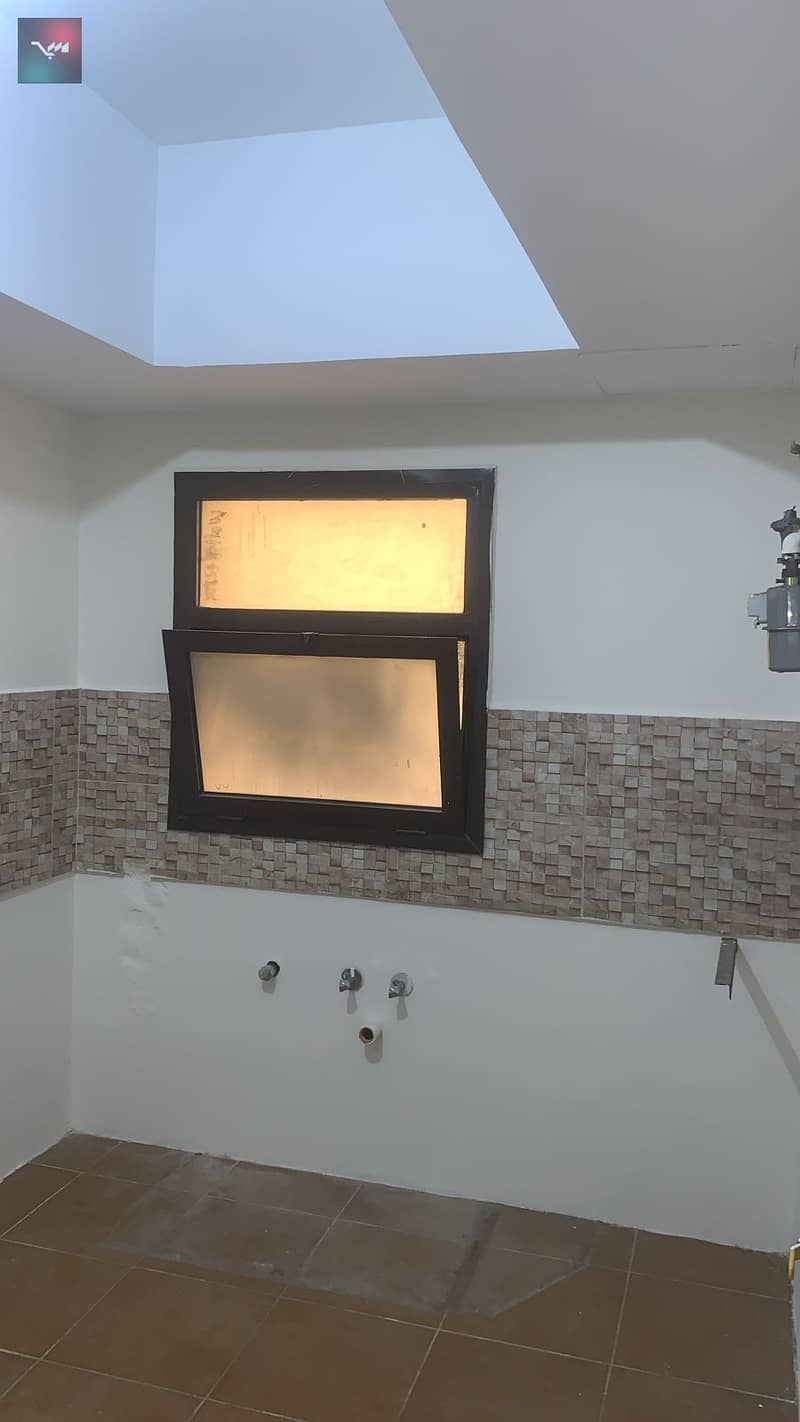 10 63ee2cb7-d9f4-460b-ba5d-ac5206a8abda. jpg