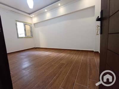 Office for Rent in Laurent, Alexandria - 4475de27-dec8-4da5-877d-35b8fd1511e4. jpg Office for Rent in Laurent, Alexandria - 4475de27-dec8-4da5-877d-35b8fd1511e4. jpg