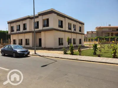 Administrative building ready for operation for sale or rent in Hassan Allam Compound, El Shorouk.