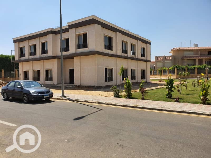 Administrative building ready for operation for sale or rent in Hassan Allam Compound, El Shorouk. - Mynd 2
