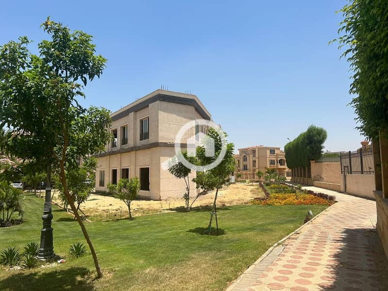 Administrative building ready for operation for sale or rent in Hassan Allam Compound, El Shorouk. - Mynd 4