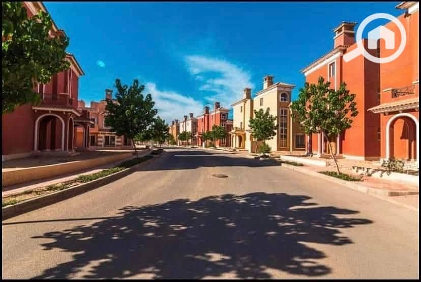 Palace for sale, area 744 square meters, overlooking a very special view in Neom October with a 30% cash discount. – pohled 4
