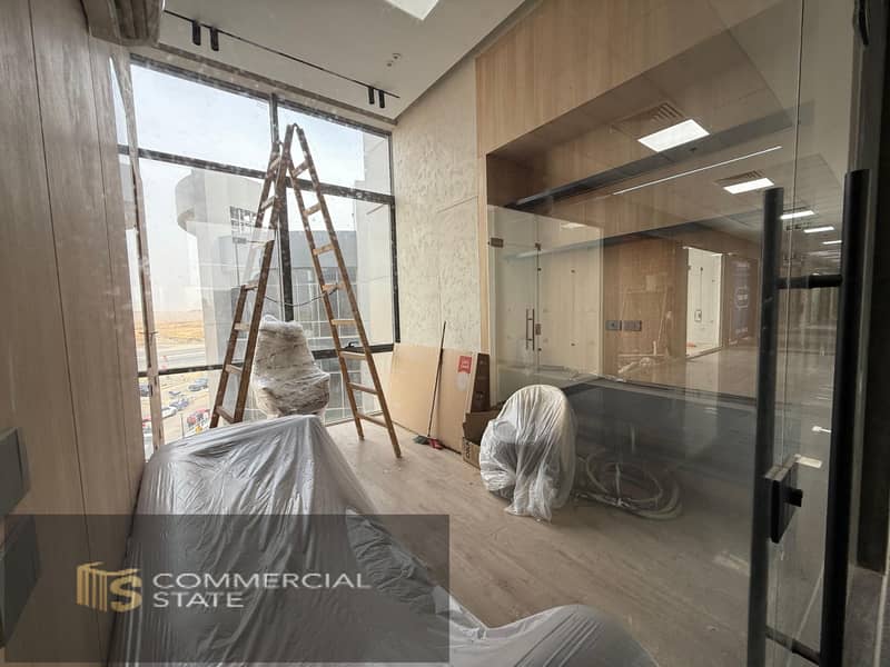 Finished Office at Value Mall for Sale -New Cairo - Ansicht 3