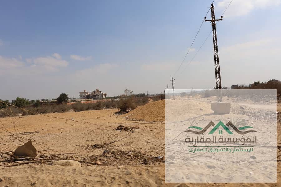 Land for sale on 3 streets, steps from Al-Nazeha Street in Sheikh Zayed - Alexandria Desert Road - Smart Village - Hyper One - July 26 Axis - Widok 4
