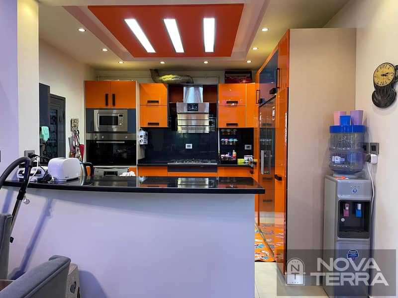 Quarto Villa in Al Reem Compound for sale–Eastern Extensions–6th of October–near 26th of July Corridor–Dar Al Fouad Hospital-Nile University - Ansicht 5