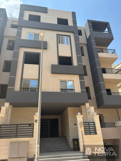 فلیٹ 3 غرف نوم للبيع في الشيخ زايد، الجيزة - IMG-20251113-WA0033. jpg