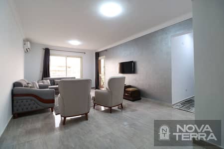 شقة 3 غرف نوم للايجار في الشيخ زايد، الجيزة - IMG-20250923-WA0243. jpg