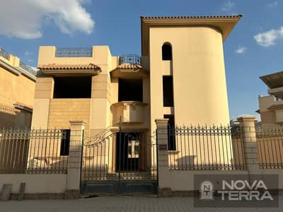5 Bedroom Villa for Sale in Sheikh Zayed, Giza - WhatsApp Image 2025-12-23 at 11.32. 39 PM (1). jpeg