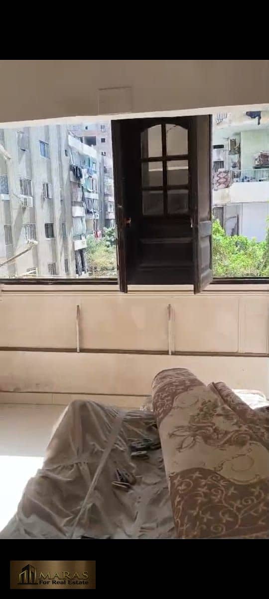 Apartment for Sale in Arab El Maadi off Nour El Din 125 sqm 3 Bedrooms 2nd Floor No Elevator Lux Finishing Main and Side Street Near Ring Road Metro - Ansicht 3