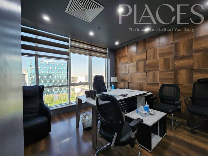 Administrative office for rent in a vital location close to all services on North 90th Street. The space is 122 square meters, fully equipped - Ansicht 2