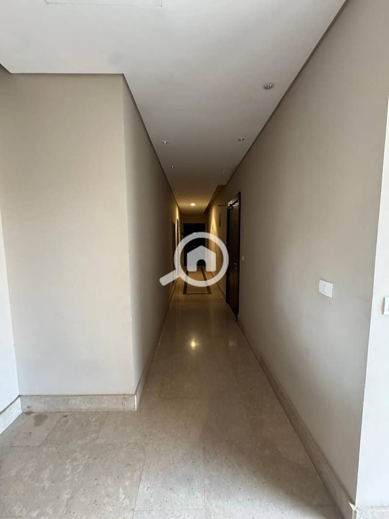 Premium fully finished apartment Ready To Move next to Zayed Towers – Sheikh Zayed – pohled 3