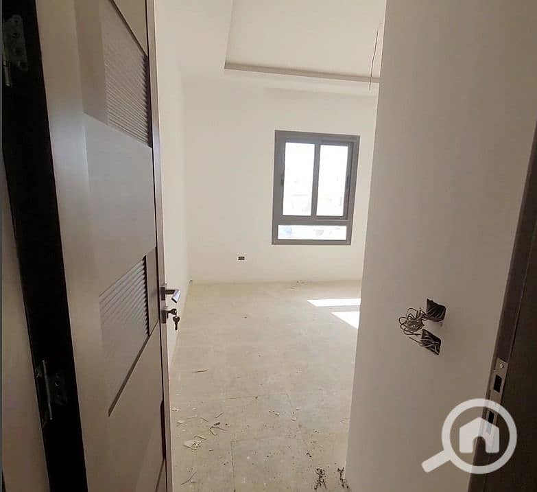 Premium fully finished apartment Ready To Move next to Zayed Towers – Sheikh Zayed – další