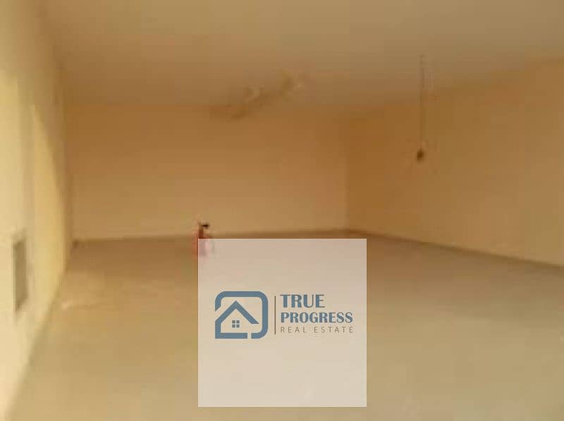 Commercial shop for rent suitable for banks in Mokattam on Main Street 9 Commercial shop for rent suitable for banks in Mokattam on Main Street 9