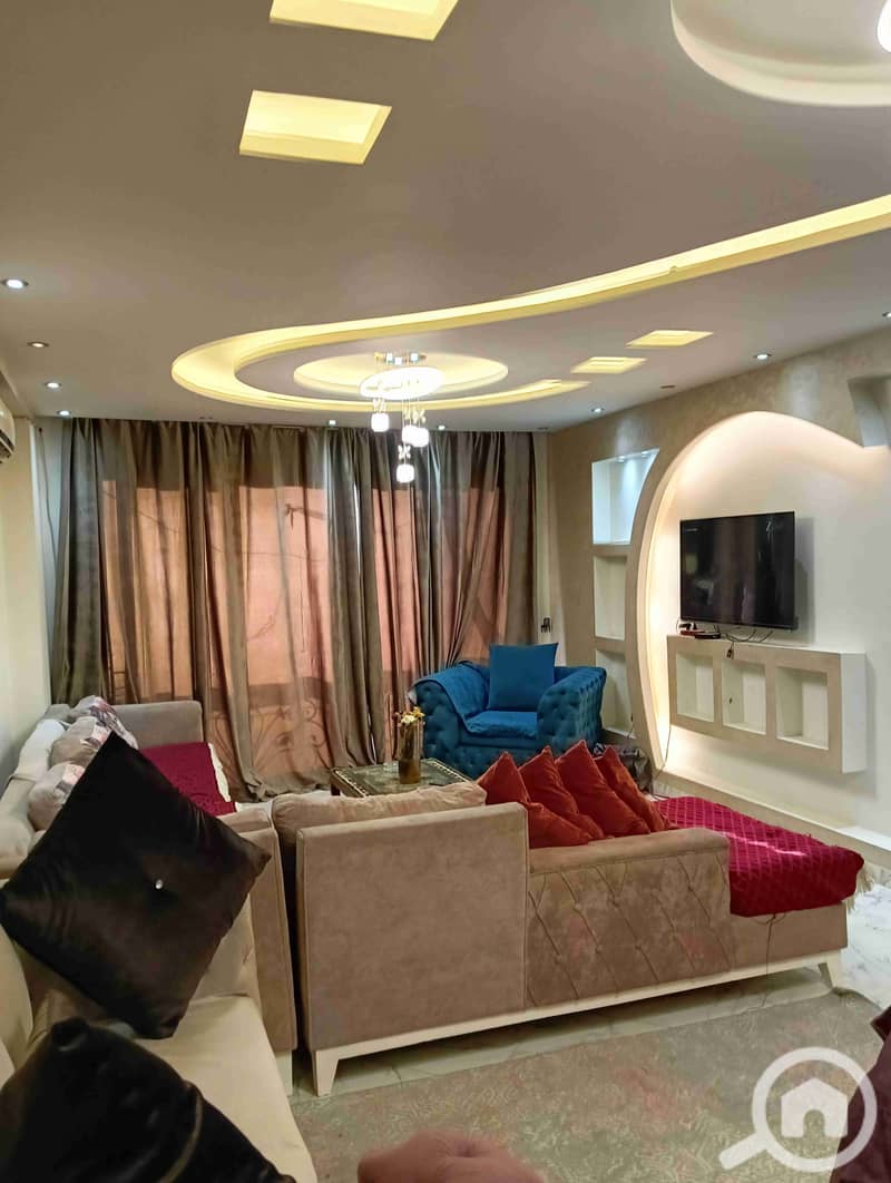 Furnished apartment for rent in Al Haram Furnished hotel apartment for rent on El-Lebini Street, Haram, in a luxurious hotel tower. Fully air-conditioned. - Ansicht 4