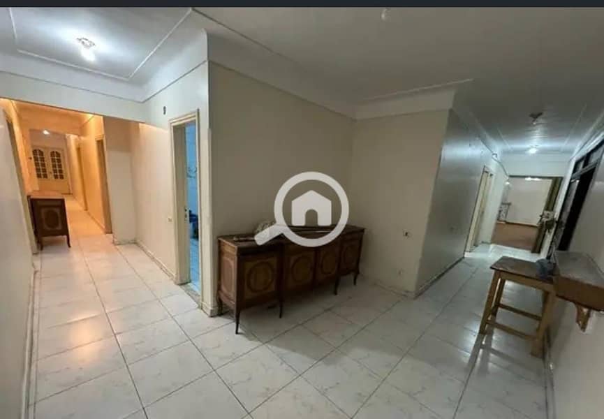 Unit for sale in Sporting, all rooms with an open view of Port Said Street - Widok 5