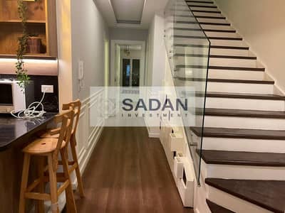 اي فيلا 4 غرف نوم للبيع في القاهرة الجديدة، القاهرة - 431148842_1580994782720254_1184717719407870592_n. jpg