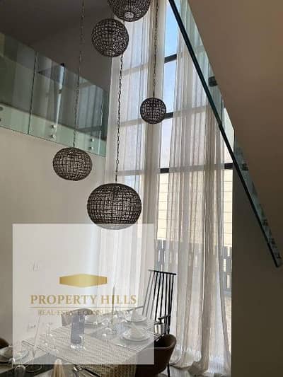 6 Bedroom Townhouse for Sale in Obour City, Cairo - فرصه للبيع بالسعر القديم استلم فيلا بجوار كارفور مطلوب مليون و400 الف