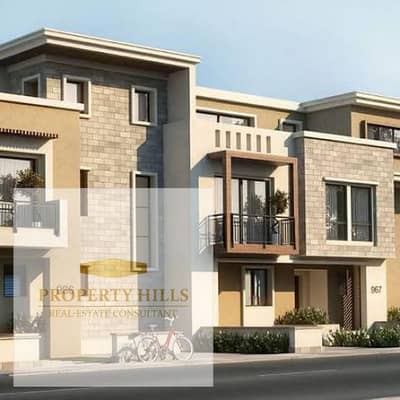 6 Bedroom Villa for Sale in Mostakbal City, Cairo - فرصه للبيع بالسعر القديم فيلا امام مدينتي مباشره 3 أدوار بالتقسيط على8