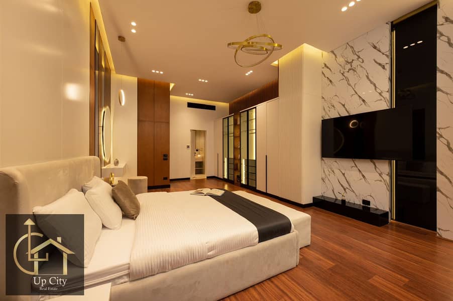 ultra luxury penthouse fully furnished first row golf with private Jacuzzi and swimming pool 5 bedrooms for rent in katameya dunes new cairo - Więcej