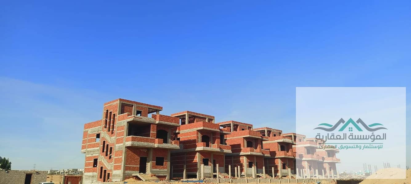 With a 10% down payment, I own an independent villa inside a compound in Bowl 1 - in the Green Belt - on the direct Dahshur link - near the Cairo-Alexandria Desert Road - Dabaa Axis - Al-Mahwar - Ansicht 6