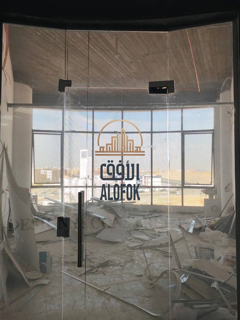 Prime 52m office inside a prestigious mall in New Cairo with parking & 24/7 security – Only 35,000 - Ansicht 3