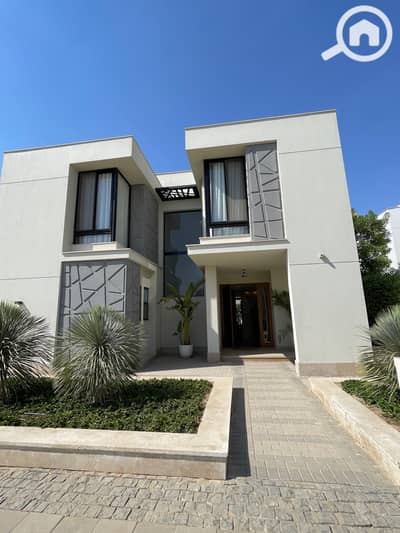 4 Bedroom Villa for Sale in 6th of October, Giza - IMG-20251020-WA0016. jpg