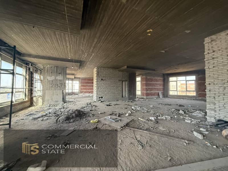 Unfinished Office at Mostafa Kamal St 1200m for Rent -New Cairo - Bild 3